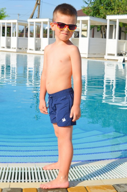 Сині пляжні шорти для хлопчика David D1 6958 B - фото №3